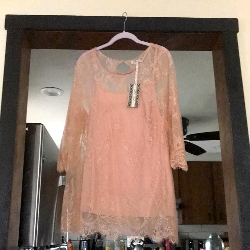 Blouse peach lace beautiful sleeves over the elbow jeans or dress pants